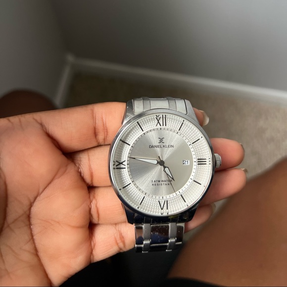 Daniel Klein Watch - Picture 2 of 3